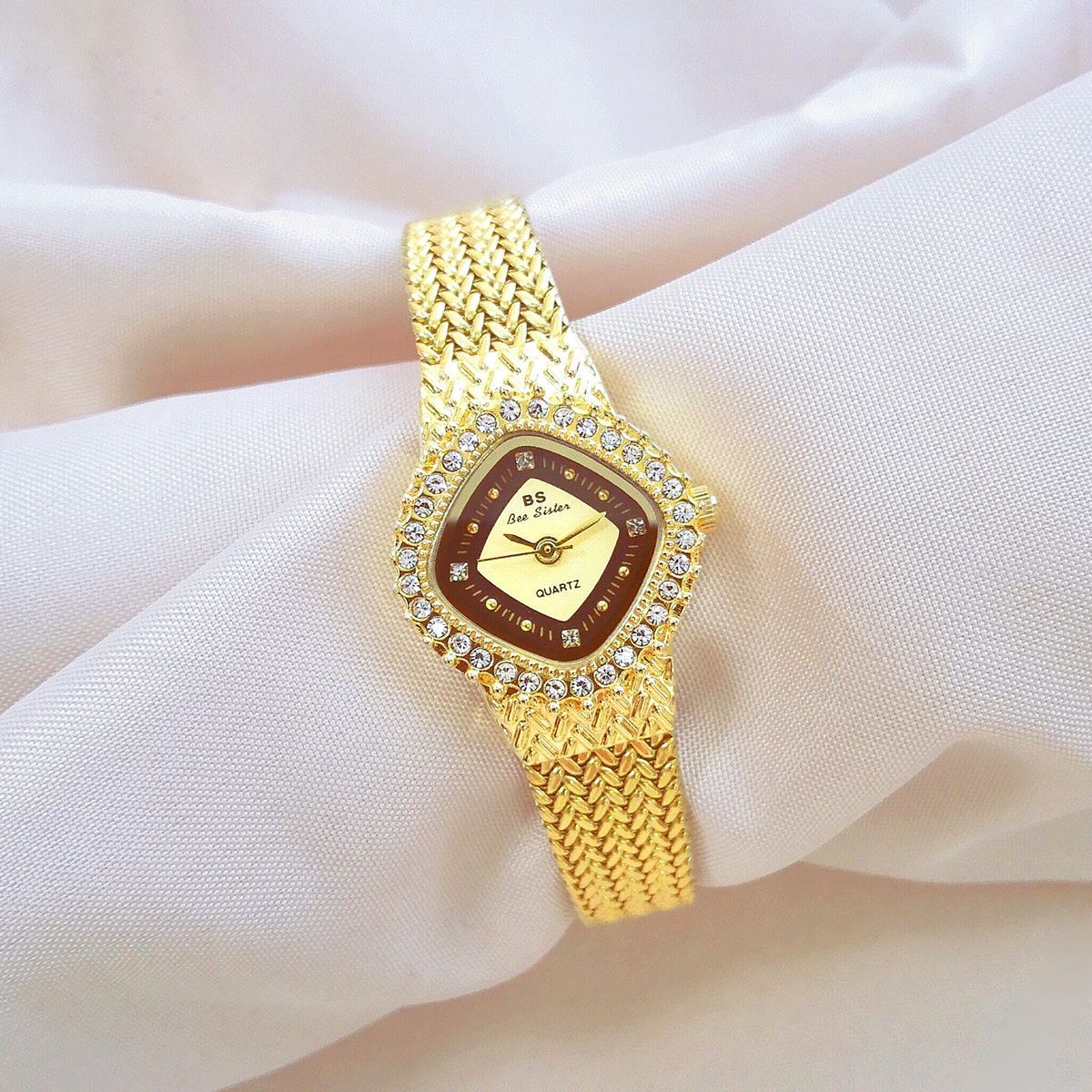 Temperament Women's Watch