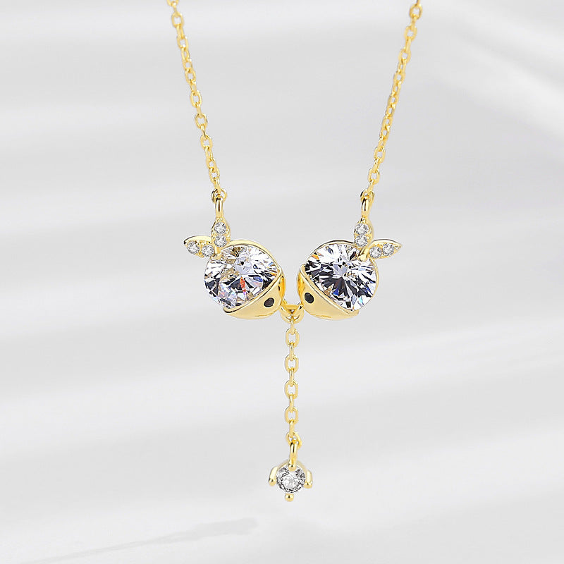 Zircon necklace