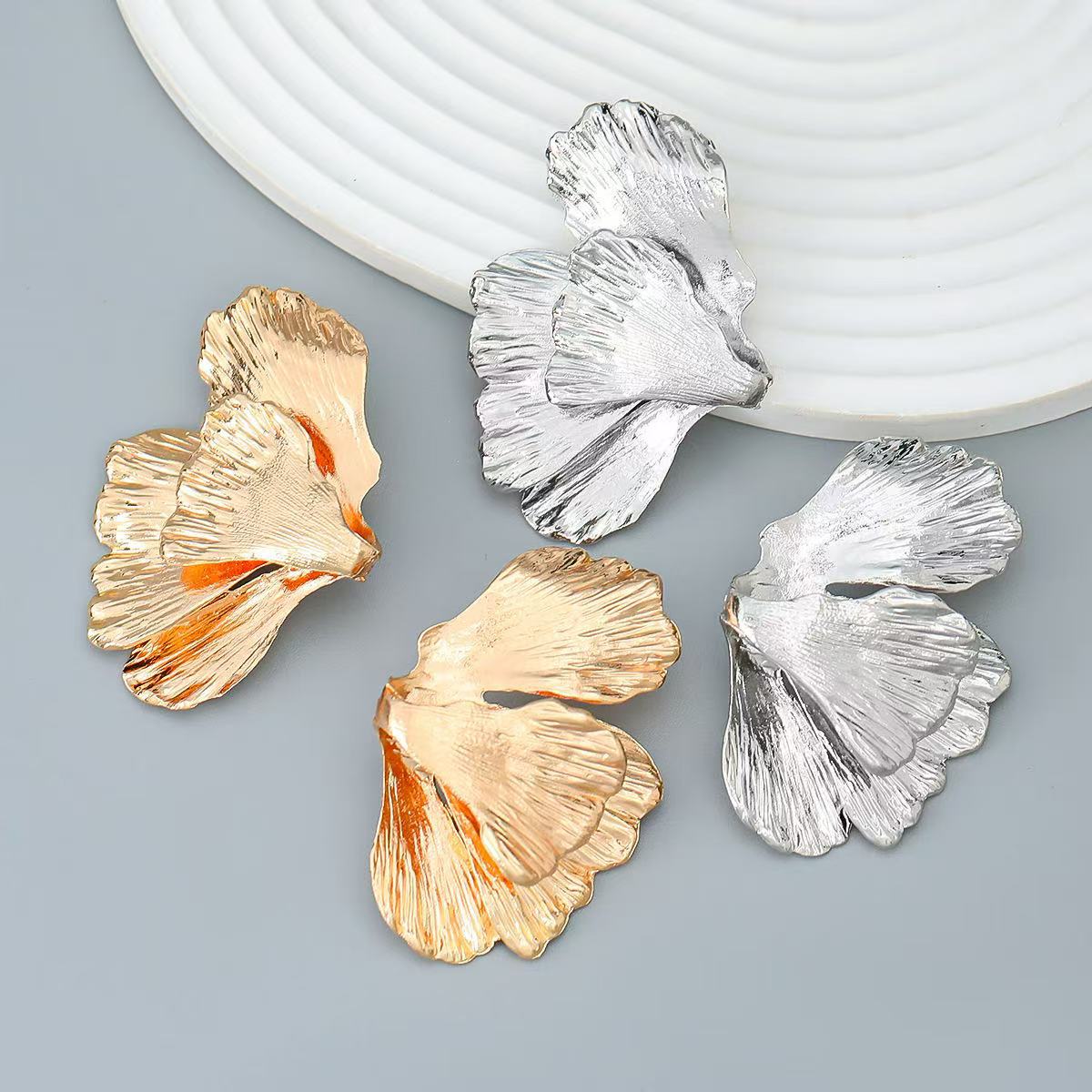 Metal Flower Earrings