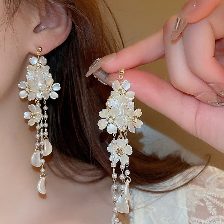 Flower Tassel Earrings Light Luxury