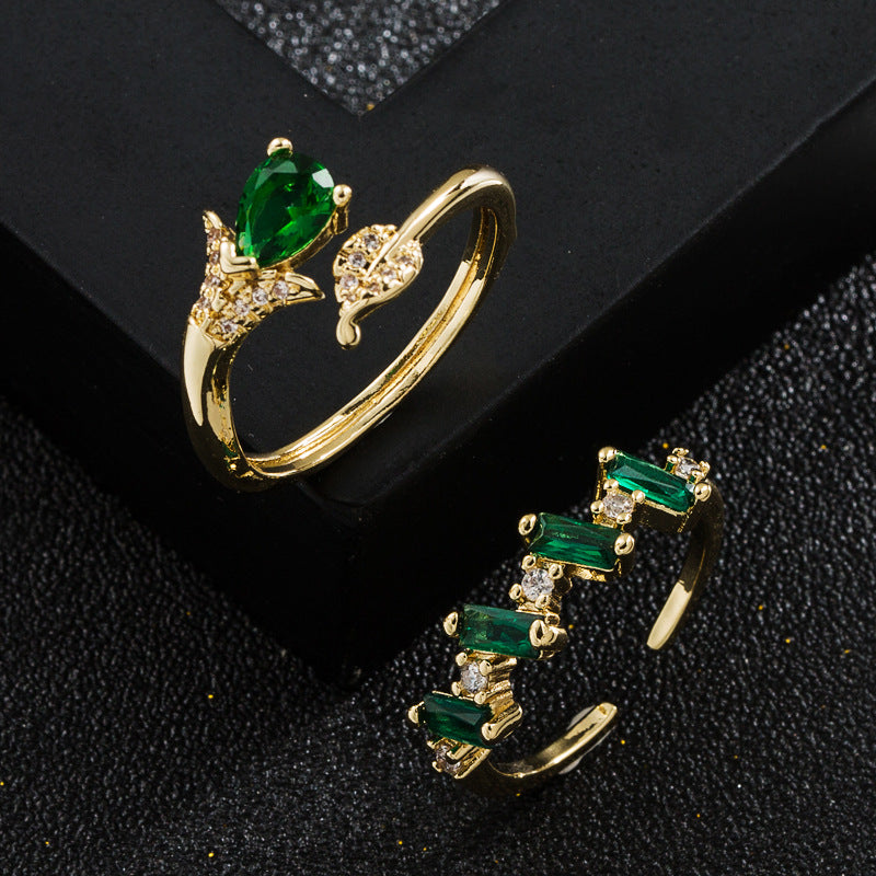 Copper-plated Gold Micro Inlaid Zircon Geometric Ring