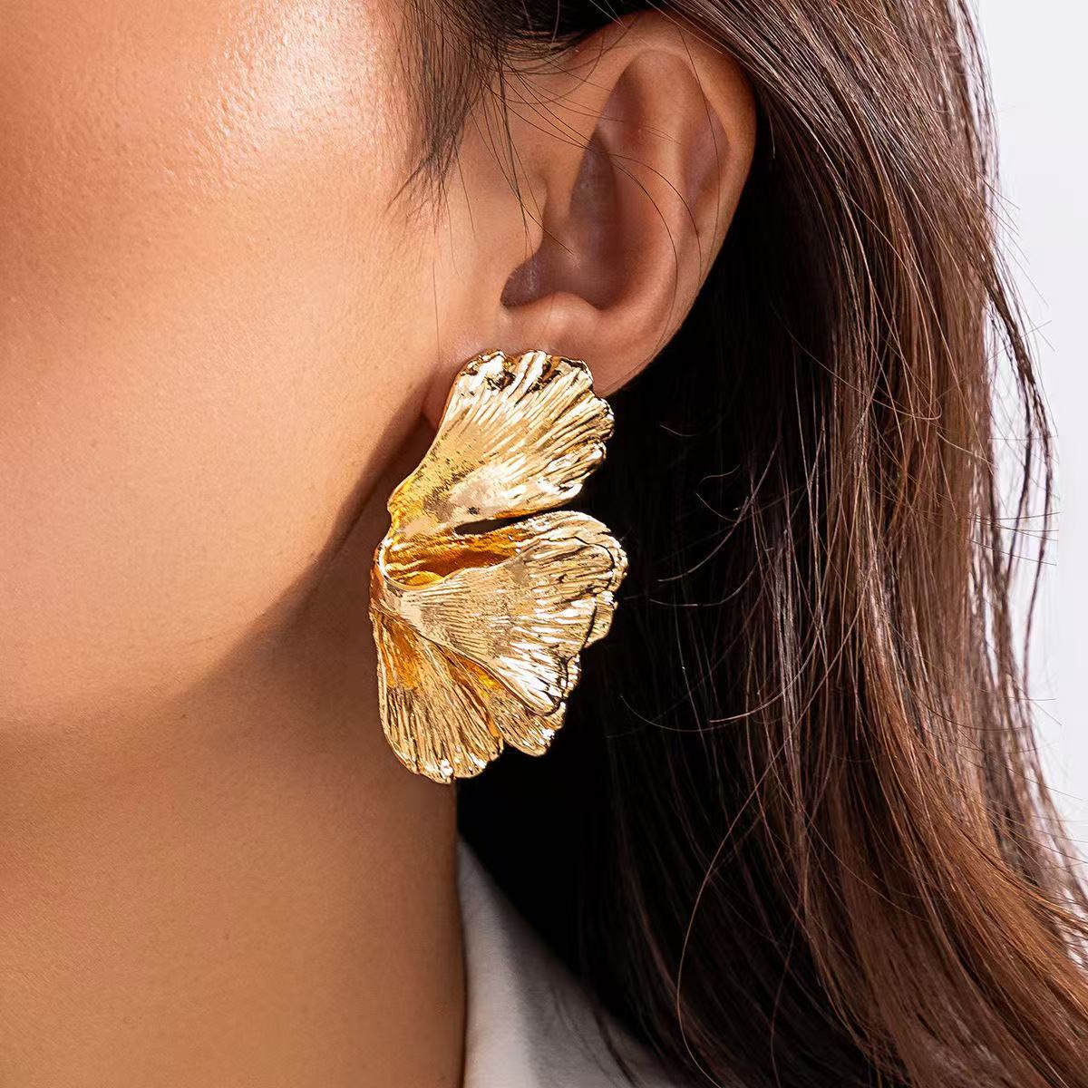 Metal Flower Earrings