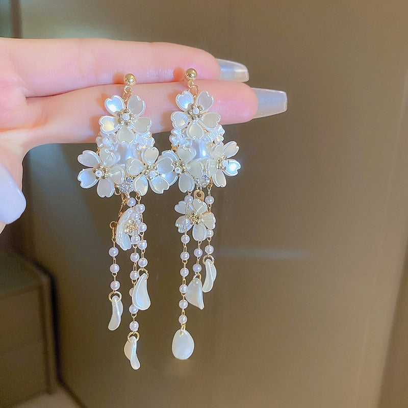 Flower Tassel Earrings Light Luxury