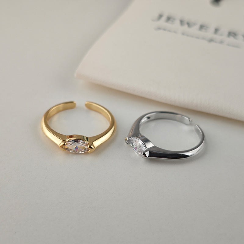 Horse Eye Rhinestone Ring