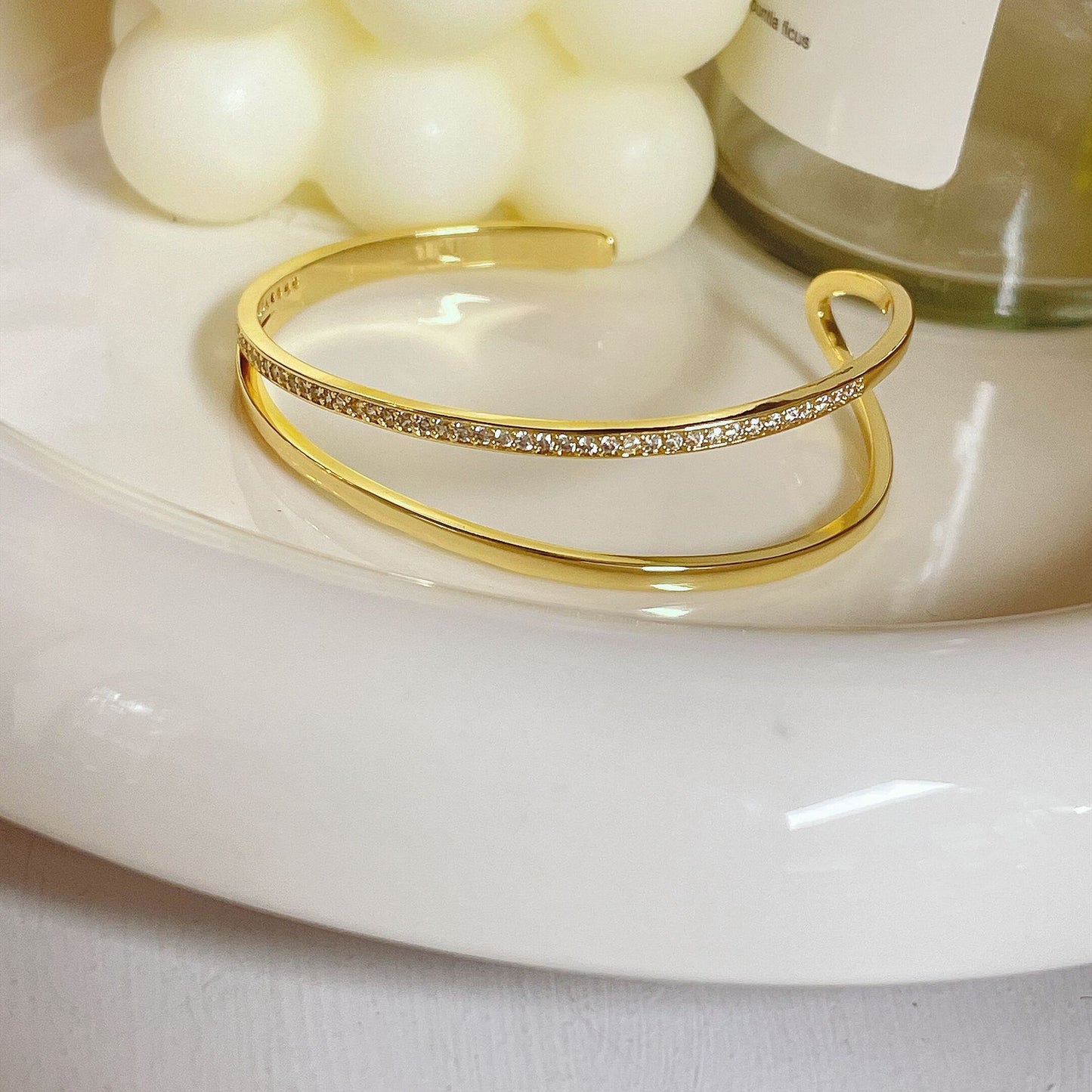 Graceful All-match Bracelet