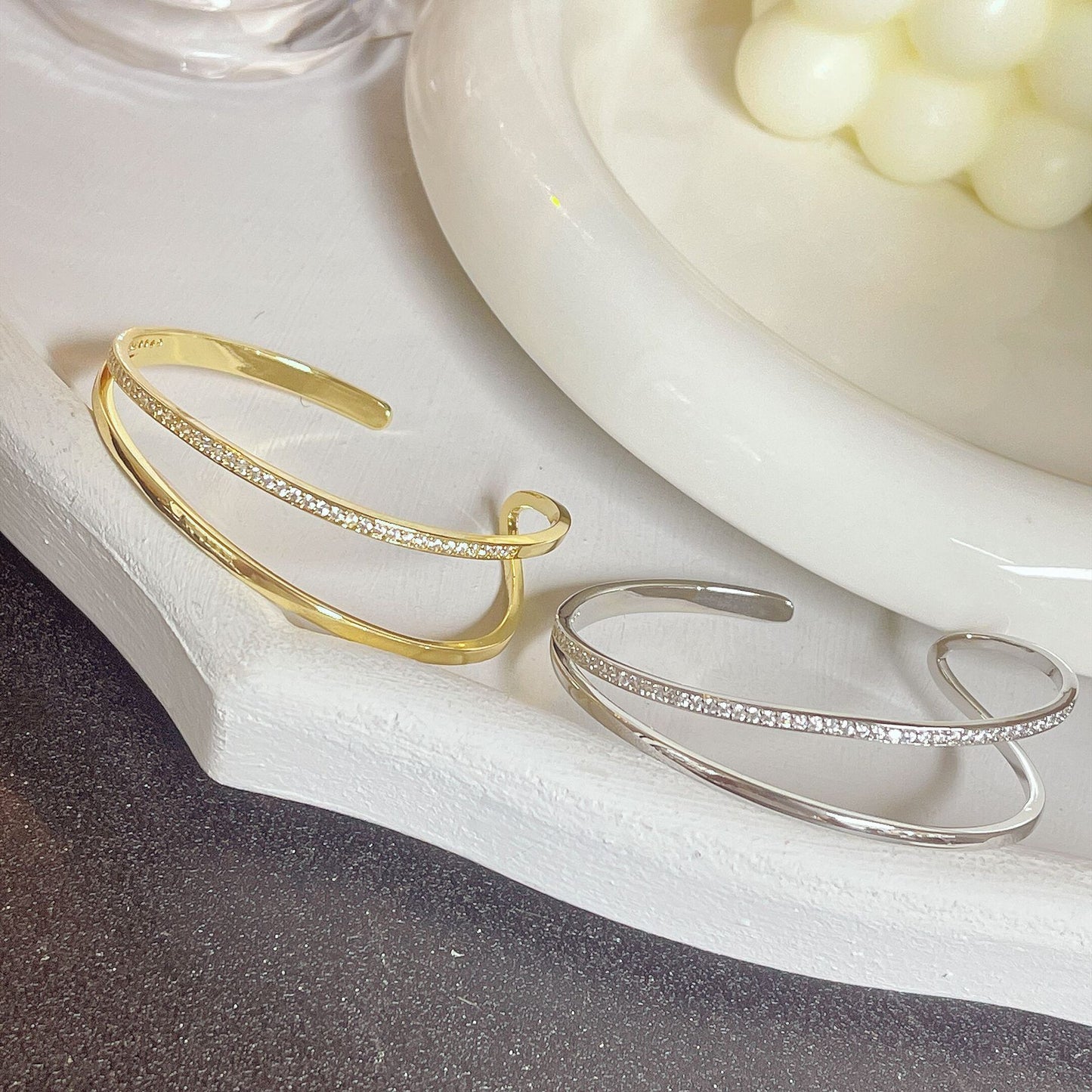 Graceful All-match Bracelet