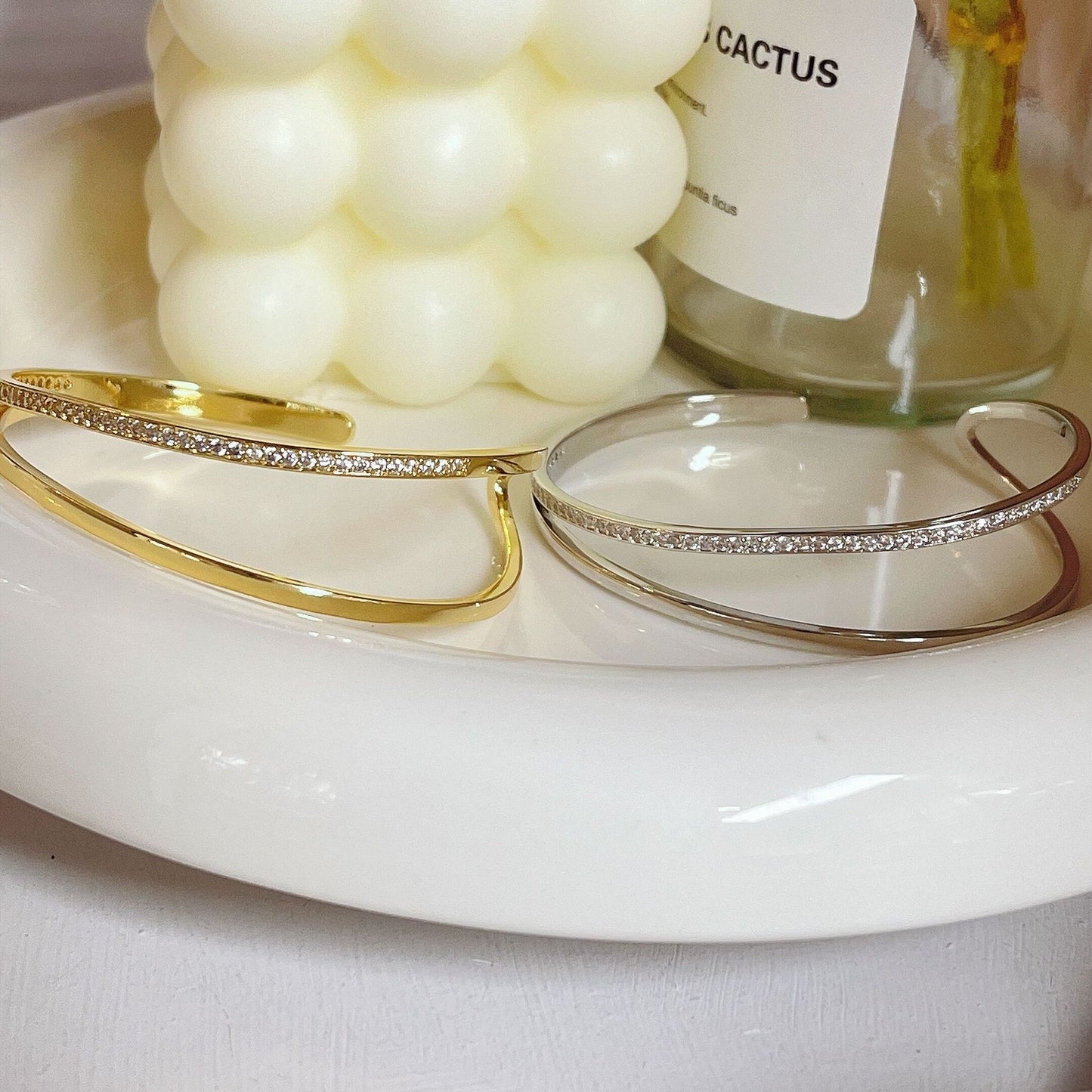 Graceful All-match Bracelet