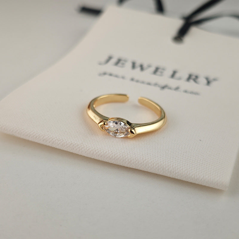 Horse Eye Rhinestone Ring