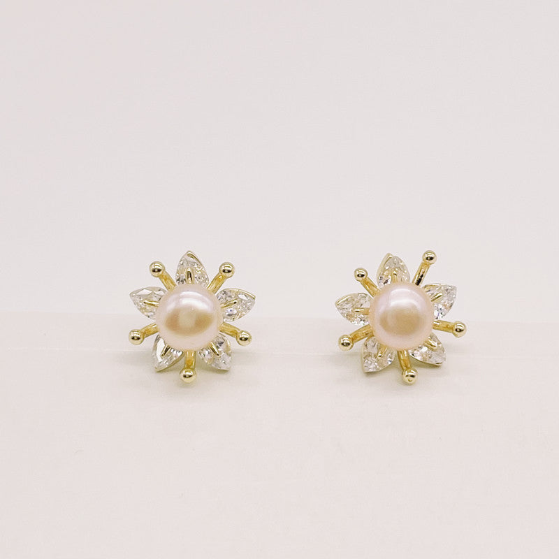 Freshwater Pearl Lubinghua Earrings