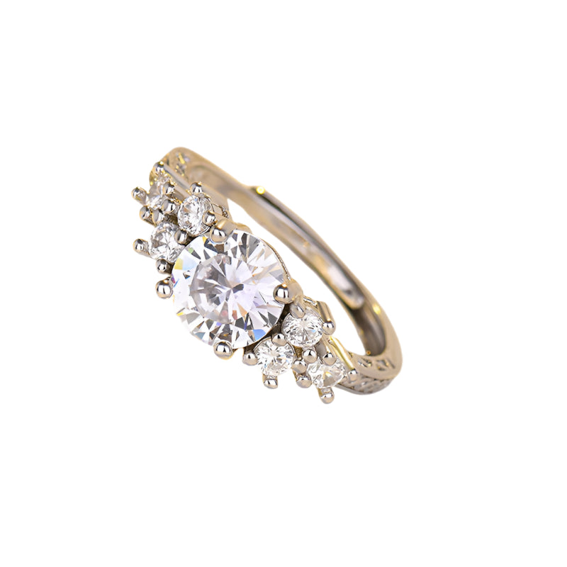 Four-claw Minority Simple Ring