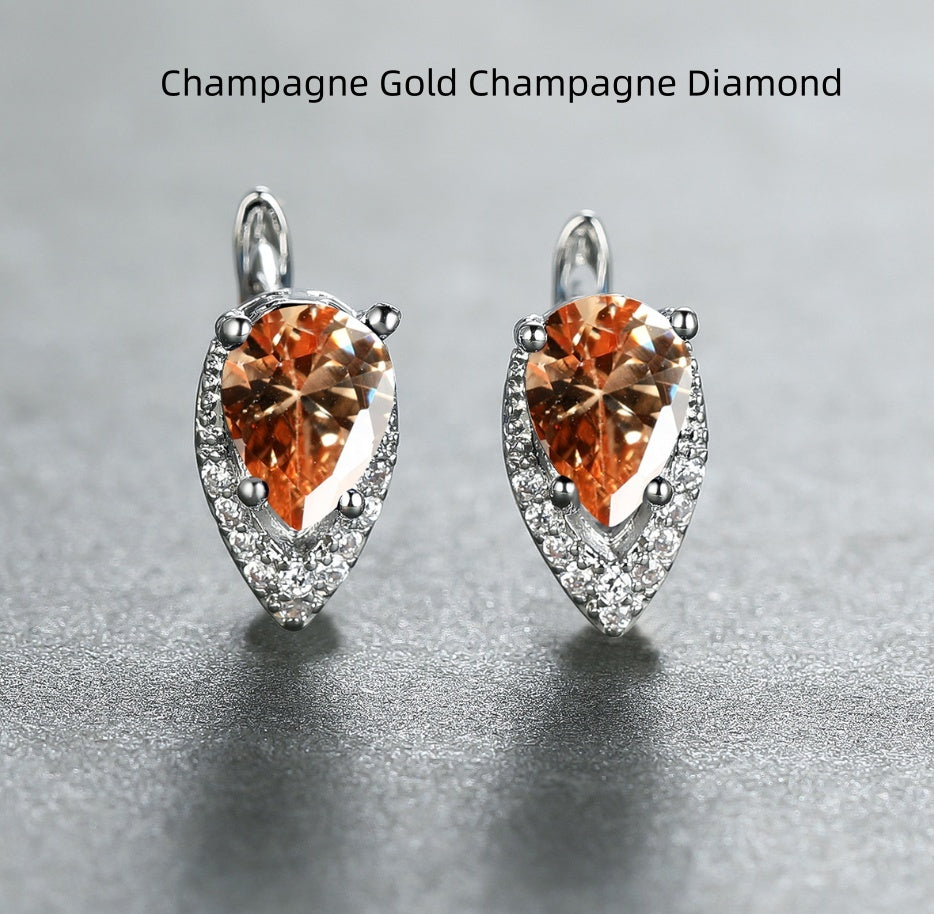 Four-claw Lvzuan V-shaped Earrings