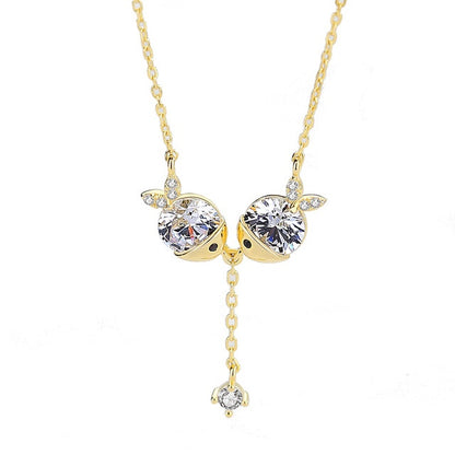 Zircon necklace