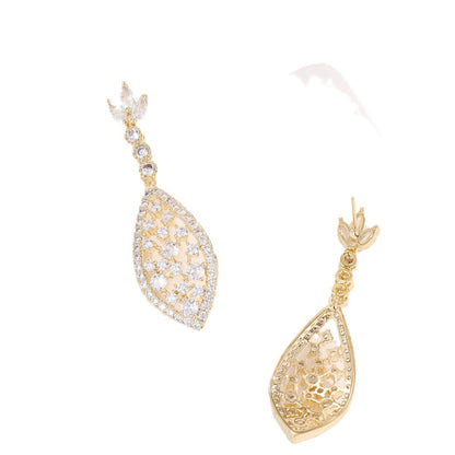 Hollowed Zircon Earrings