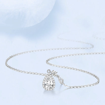 Shiny Diamond Water Drop Necklace