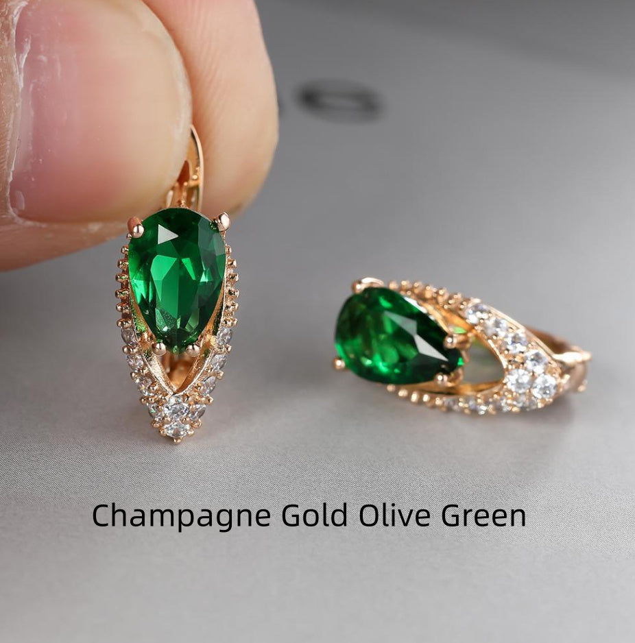 Four-claw Lvzuan V-shaped Earrings