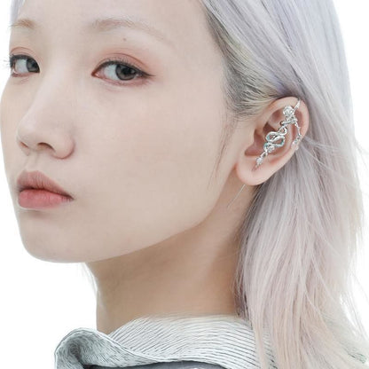 Exaggerated Ice-sealed Snake Ji Piercing Earrings