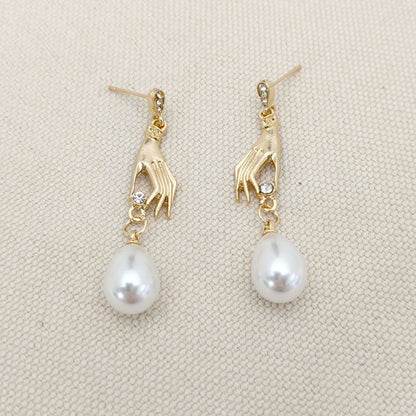 Palm Pearl Eardrops Earrings