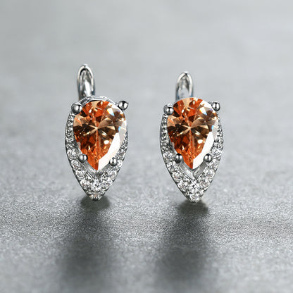 Four-claw Lvzuan V-shaped Earrings