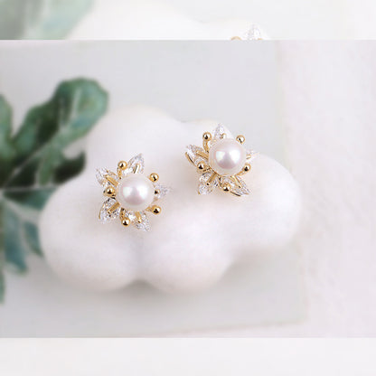 Freshwater Pearl Lubinghua Earrings